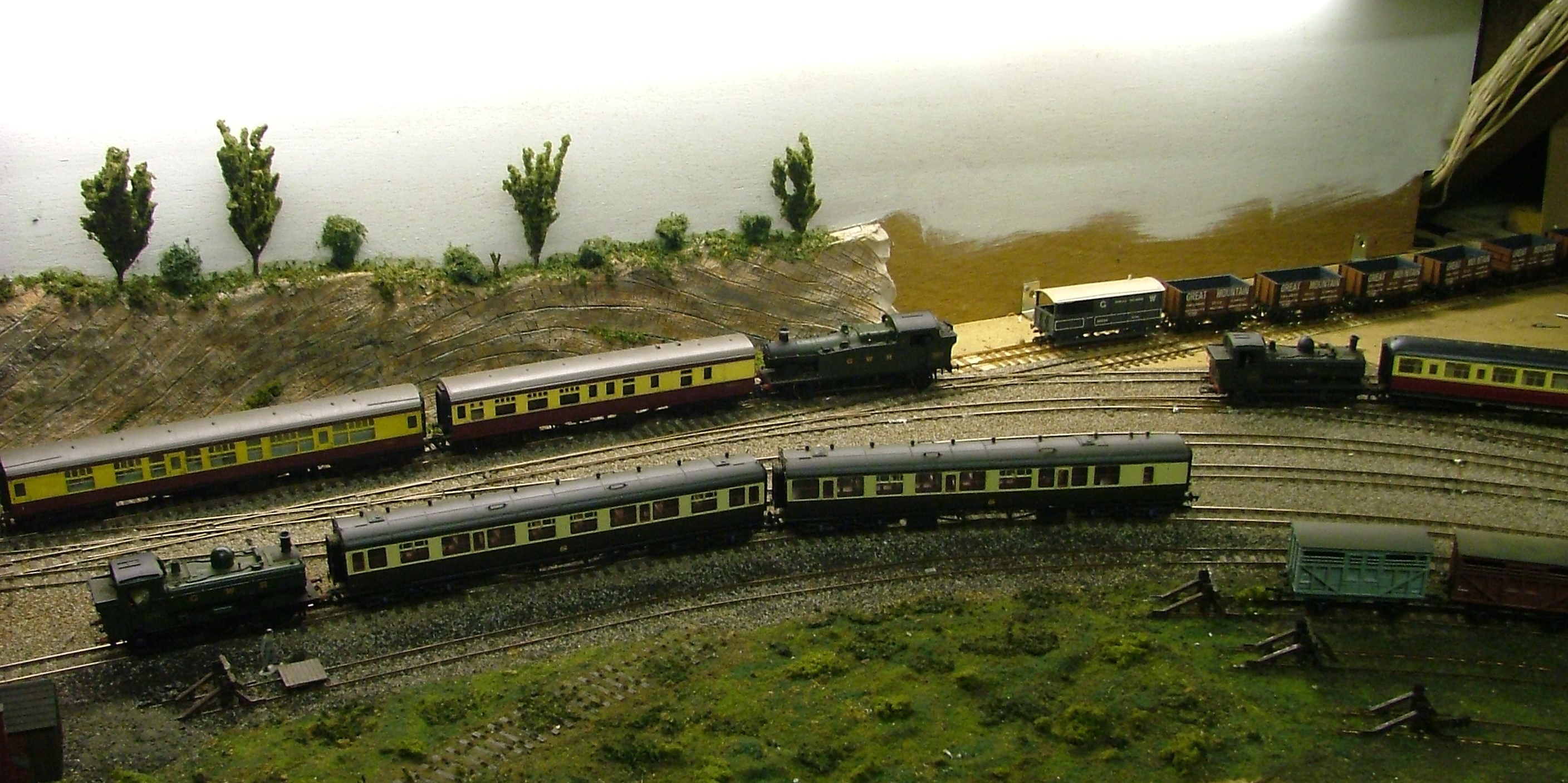 Approach to Eastern tunnels and colliery sidings